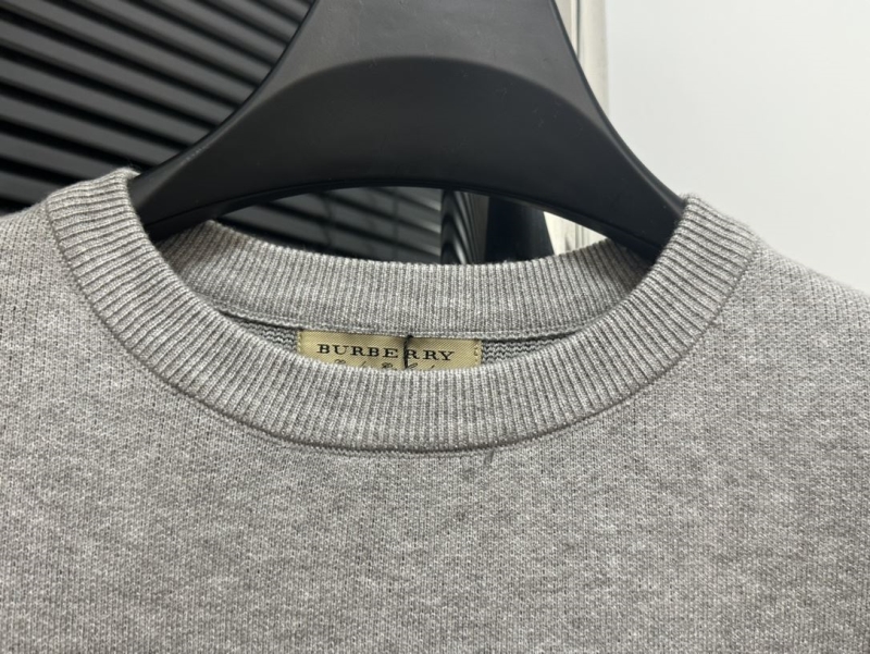 Burberry Sweaters